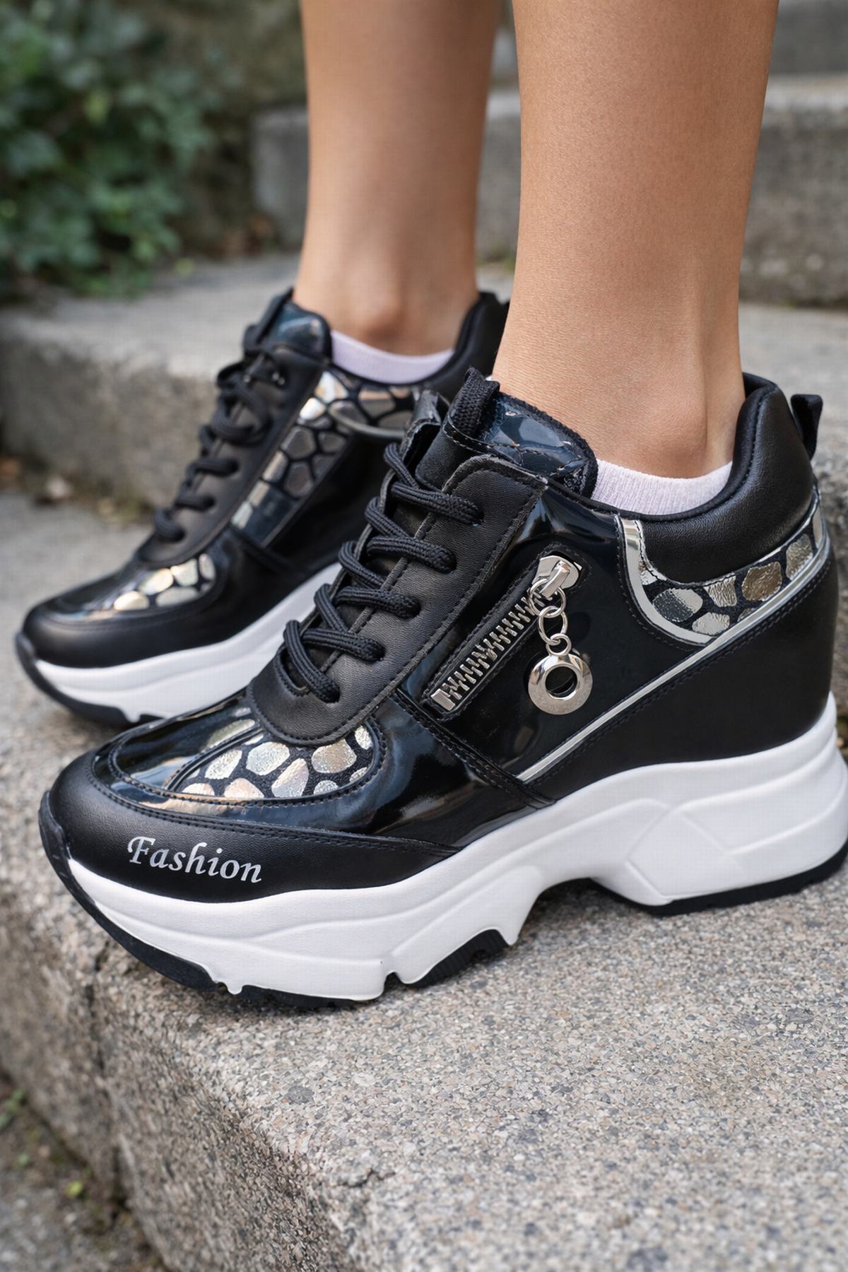 Gizli Yüksek Topuklu Kadın Spor Ayakkabı