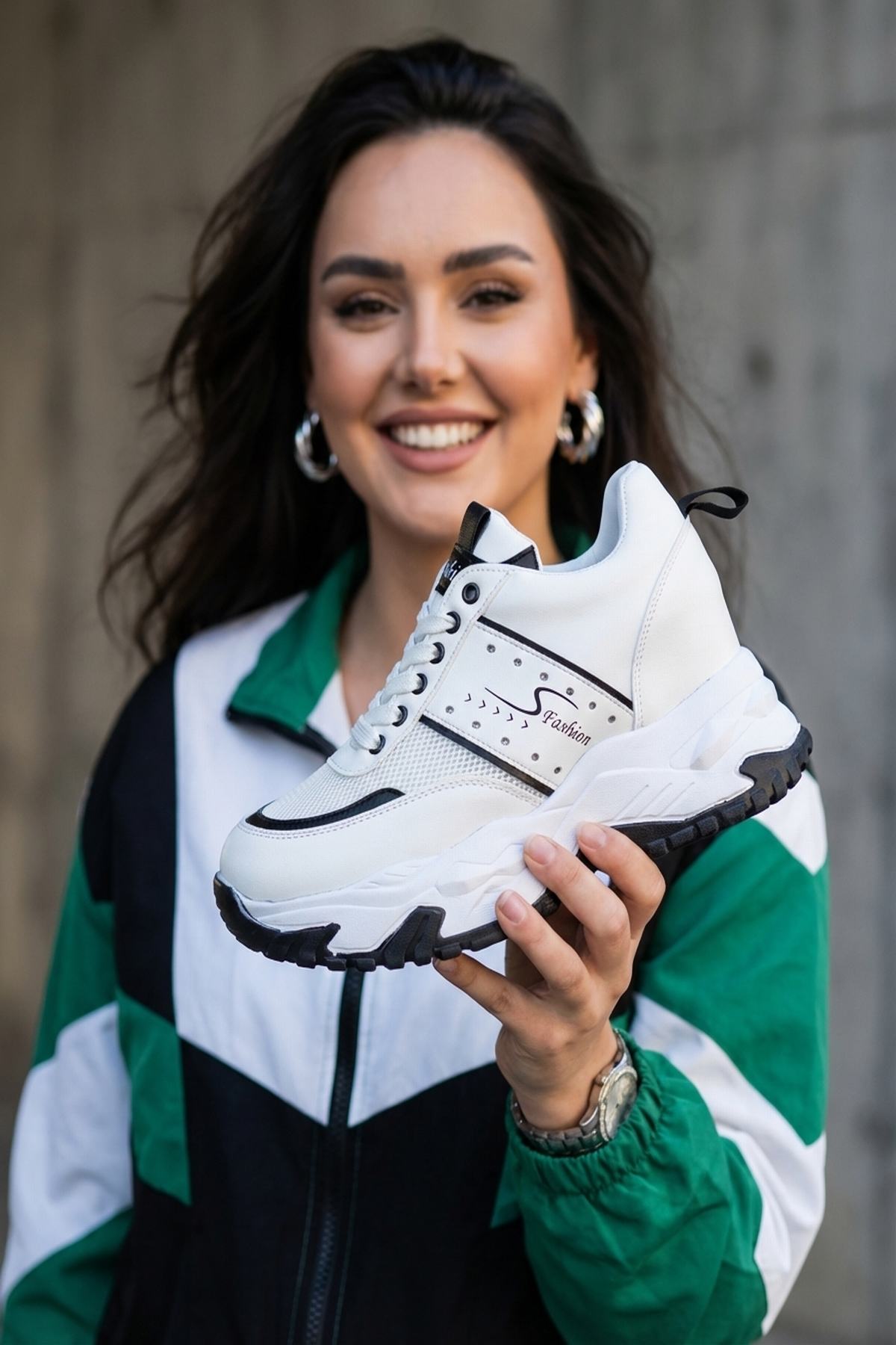 Gizli Yüksek Topuklu Kadın Spor Ayakkabı