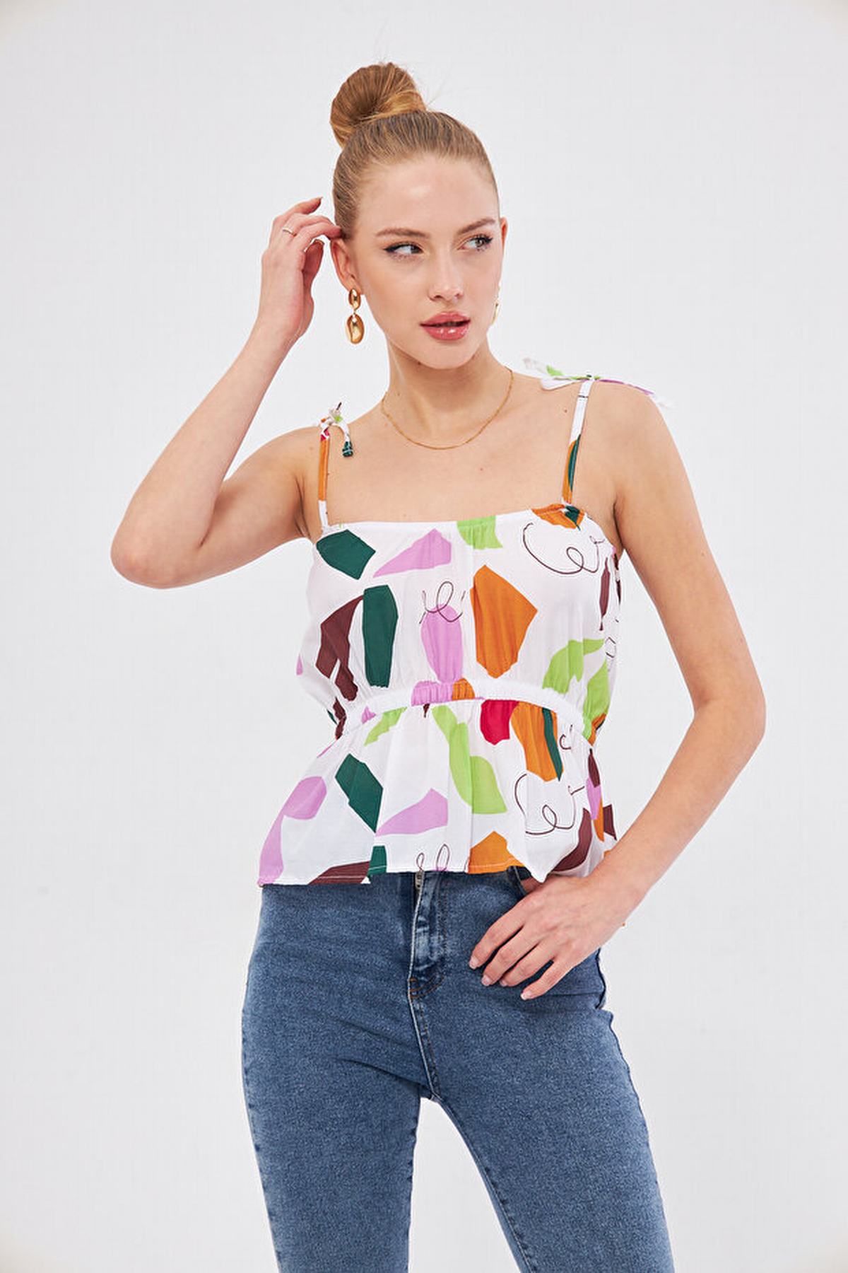 Çiçek Desenli Kadın Bluz