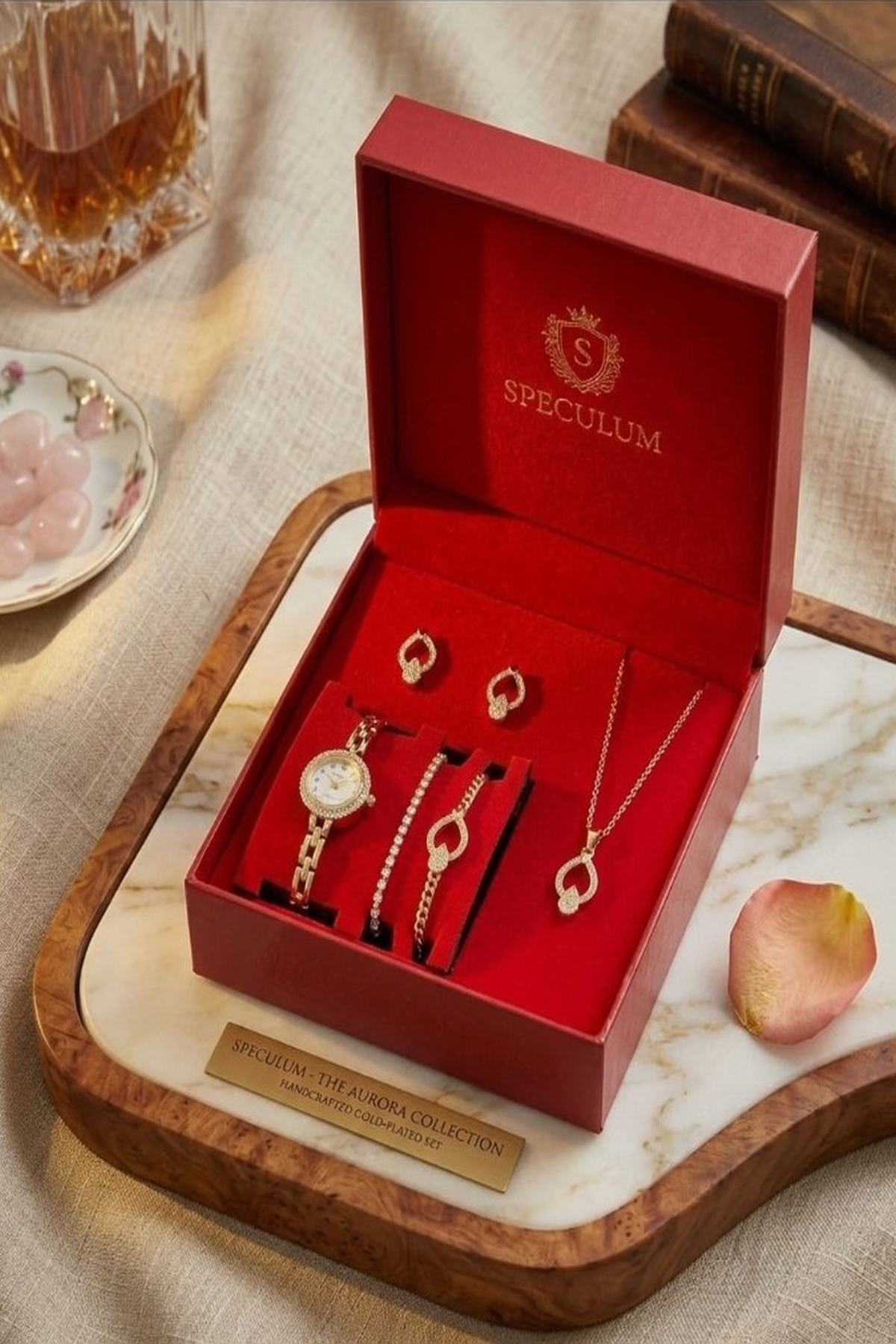 Kutulu Kadın Kol Saati Seti